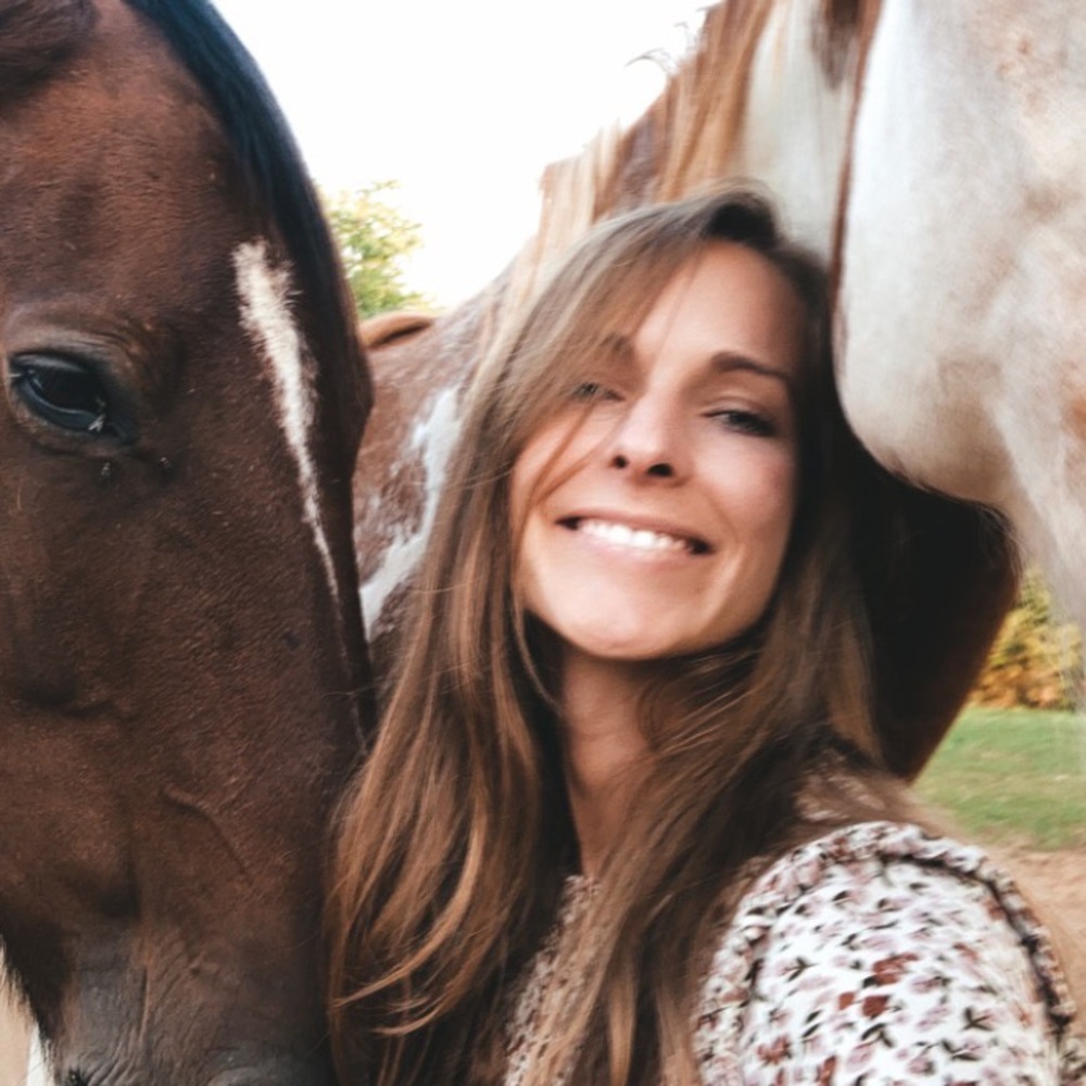 Meet your Posher, Jennifer